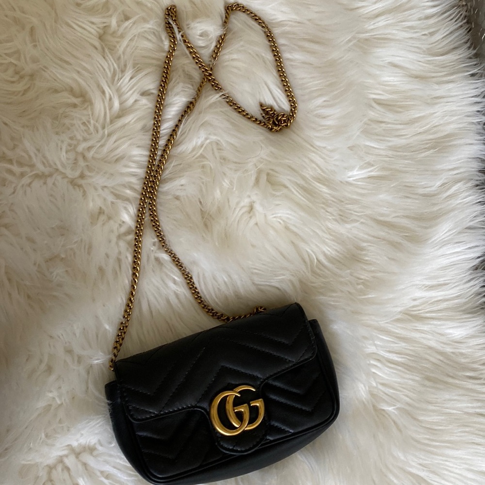 Mini shoulder Gucci bag